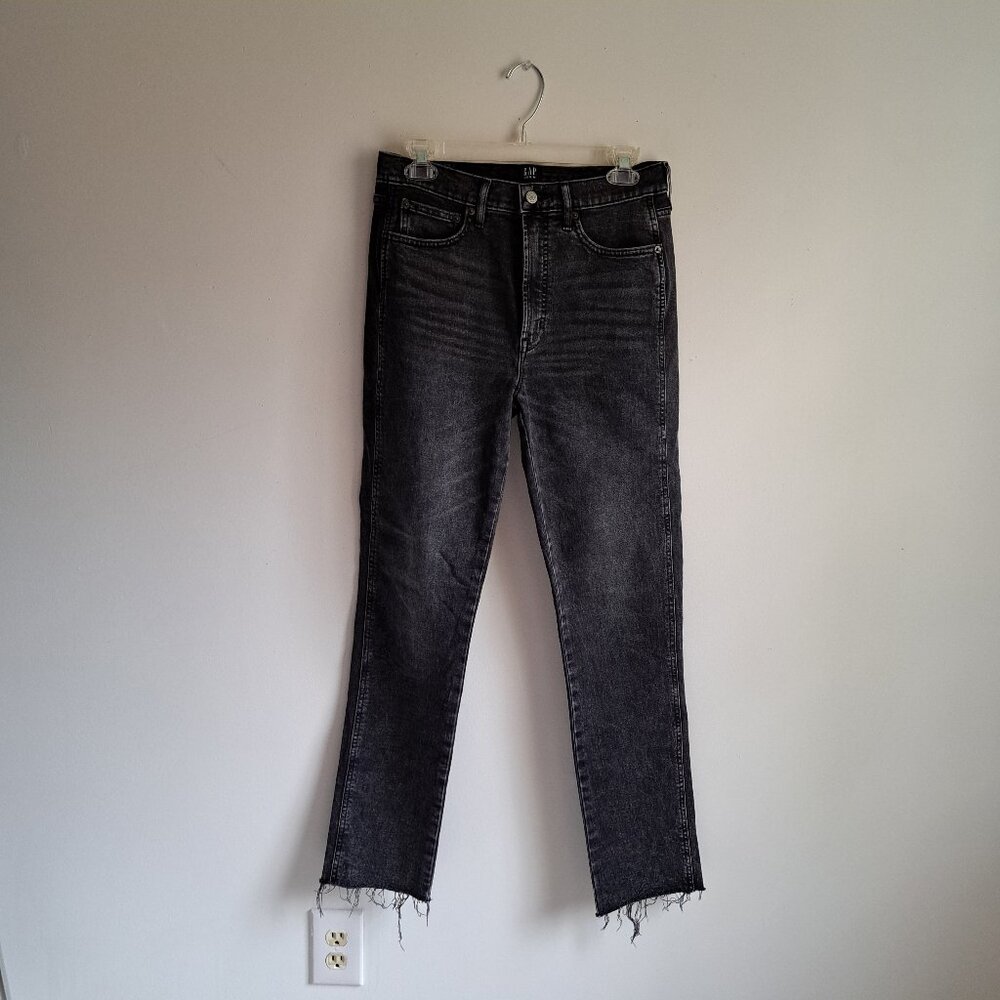 guc Gap 6 tall cigarette leg jeans black dark gray wash frayed hem high rise